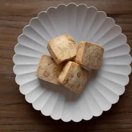 自家焙煎スペシャルティコーヒー深煎りブレンド(豆のまま)と胡桃焼き菓子のセット_菓子・スイーツ クッキー    菓子・スイーツ 洋菓子    飲料・ドリンク コーヒー豆 コーヒー・コーヒー豆 珈琲 珈琲豆_【1140831】