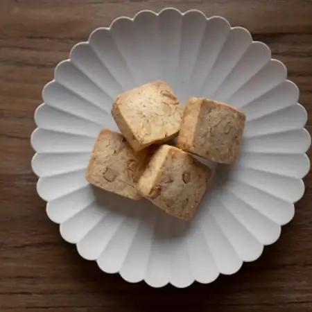自家焙煎スペシャルティコーヒー中浅煎りブレンド(粉)と胡桃焼き菓子のセット_菓子・スイーツ クッキー    菓子・スイーツ 洋菓子    飲料・ドリンク 粉 コーヒー・コーヒー豆 珈琲 珈琲豆_【1140835】