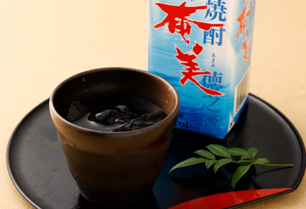 【鹿児島徳之島】黒糖焼酎 奄美 900mlパック×6本セット 計5.4L 25度 焼酎 お酒 紙パック AG-23