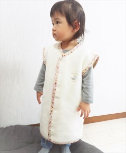 綿毛布スリーパー (Mサイズ) 2way仕様で暖か アイボリー×花柄 毛布の町 (泉大津産)｜ ベビー キッズ sleeper-s [2441]