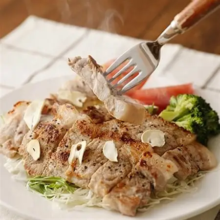 【日出ポーク】豚ロース ブロック 1kg ステーキ や ローストポーク など、色々な料理に!_肉  豚肉 _【配送不可地域：離島】【1078239】