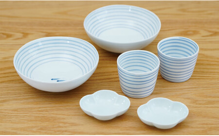 【優しい器「めだか」】鉢・そば猪口と吉祥豆皿セット【皓洋窯】食器 うつわ 器 鉢 平鉢 丼 カップ フリーカップ そば猪口 小皿 薬味入れ ペア 3種 2枚 計6点 メダカ めだか 手描き 食器セット シンプル ギフト 贈り物 A45-367