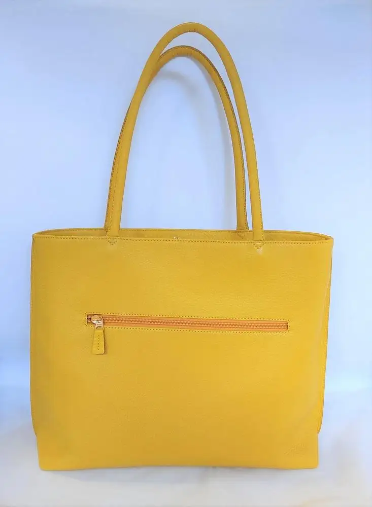 「鞄工房　香」ポピーのショルダーバッグ