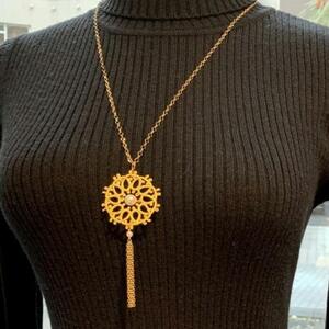 金箔ジュエリーGold-Knot ペンダント「ルー・フリンジ」