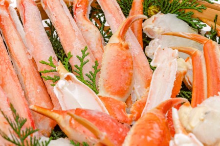 GF033 お手軽！天然ズワイカニ1kg（1パック）[ 長崎県 島原市 ]