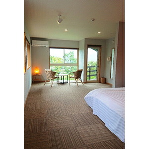 宿泊券 オーベルジュで癒やしのステイ 一泊二食 ペアでご招待! [オーベルジュ ラ ヴィ トランキーユ 長野県 池田町 48110672]