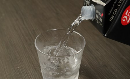 【鹿児島県天城町】黒糖焼酎『奄美の匠』1800ml×3本 紙パック 計5.4L AG-98