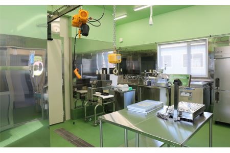 天然エゾシカミンチ肉（1.5kg） ( ふるさと納税 鹿肉 ヘルシー 赤身肉 エゾ鹿 北海道産 焼肉 BBQ 簡単調理 北海道 遠軽町 株式会社オホーツクジビエ ) en01-00116