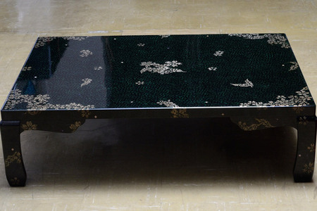  津軽塗 座卓 羽足 3尺×5尺 葉桜 伝統工芸 漆器 青森 おしゃれ お祝い テーブル 家具 インテリア