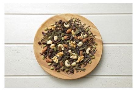 Ｎｕｔｓｋｏ ナッツとこんぶが入った自然のおやつ８点セット ナッツ 昆布 アーモンド カシューナッツ くるみ マカダミアナッツ かぼちゃの種 レーズン 真昆布 がごめ昆布ふのり 海藻ダルス おやつ おつまみ 北海道 函館市 はこだて ふるさと納税_HD038-011