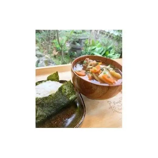  RIYAkU.カフェご利用券1,000円×3枚 HZ001