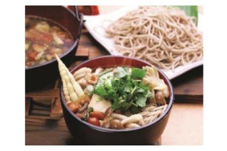 FYN6-003 玉谷製麺所 生麺 山菜 月山そば セット ４食(そば320g×2) 蕎麦 ソバ 生めん 麺 めん 山菜 さんさい 簡単 調理 詰合せ 贈答 プレゼント ギフト 自宅 家庭 工場直送 山形県 西川町 月山