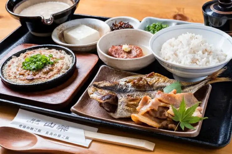 解凍するだけ！毎日の新しい健康習慣に！自然薯味付とろろ100ｇ３０ｐセット【とろろ 極上とろろ 山芋 箱根 お家用 家庭用 国産 セット商品 自然薯 味付とろろ 神奈川県 小田原市 とろろ】