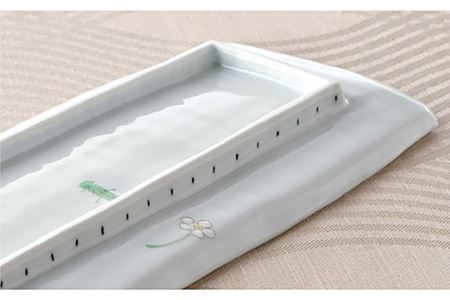 【波佐見焼】小花紋 長角皿 プレート 食器 皿 【藍水】 [GB28]  波佐見焼