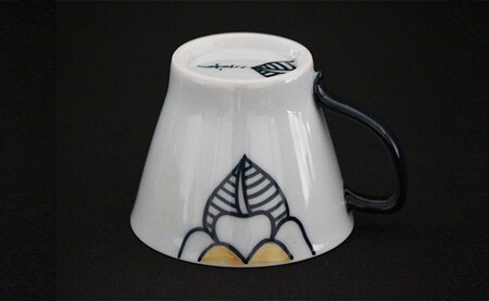 バラのマグカップ（黄）【やきもの工房こすず】フリーカップ スタイリッシュ＆モダン A12-181