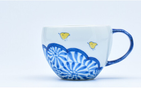 有田焼 雲千鳥 まるマグ 2個セット【まるぶん】食器 器 うつわ 磁器 陶磁器 カップ マグカップ ペアカップ 2個 セット ペア 千鳥 蛸唐草 縁起物 イエロー ピンク ブルー 電子レンジ対応 35000円 3.5万円 A35-627