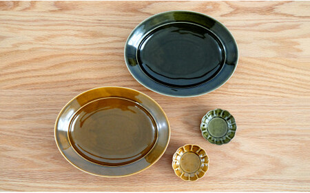 有田焼 オーバルプレート＆プチボウル4点セット【藍土】 和食器 食器 器 うつわ 楕円皿 小皿 プレート カレー皿 パスタ皿 盛皿 ナチュラル シンプル おしゃれ オリーブ ブラウン オリベ 花形 リム付き 食器セット 30000円 3万円 A30-699