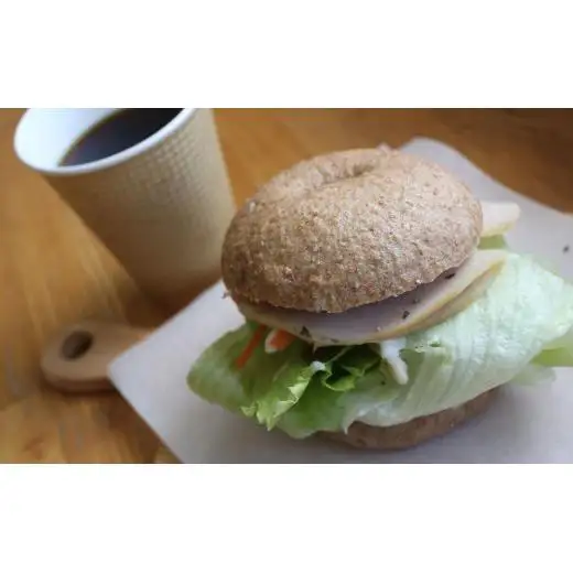 牛久市産 小麦 全粒粉 100％ の ベーグル 14個セット