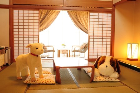 クララ館 宿泊 クーポン券 宿泊クーポン券 30,000円分 施設利用券 クーポン券 10000×3 ハイジの村クララ館 山梨県北杜市 体験 [h152]