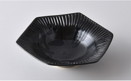 乃利陶窯 五臓六腑が喜ぶ【こくようせき】黒曜石鎬彫六角多用皿 A24-41