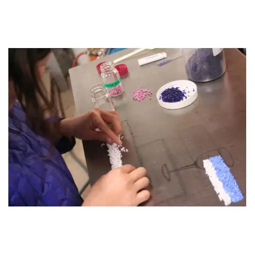 吹きガラス体験　富士山の一輪挿しを作ろう！