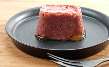 越後魚沼 脂肪低減 コンビーフ （ 80g × 12個入 肉の加工品 加工肉 加工食品 惣菜 魚沼 ） 人気返礼品 