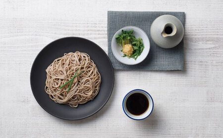 諫早産えごま油50g+長崎島原手延えごま蕎麦250g4袋セット / えごま ごま 蕎麦 そば ソバ 乾麺 / 諫早市 / 株式会社ハクライドウ [AHBK002]