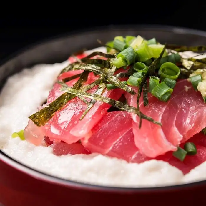 奄美大島産養殖クロマグロ 2柵セット 400g以上 中トロ 赤身 冷凍 | 黒マグロ