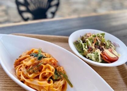 志摩地中海村「カフェアミーゴ」ペアランチ券／伊勢志摩 伊勢 志摩 三重 ﾗﾝﾁ ｶﾌｪ 食事 ﾍﾟｱ ﾁｹｯﾄ ﾗﾝﾁ券 食事券 日帰り 食べる ｲｾ ｼﾏ 地中海 昼食 人気 ﾗﾝﾁ ﾁｹｯﾄ 食事券 ﾗﾝﾁ券 