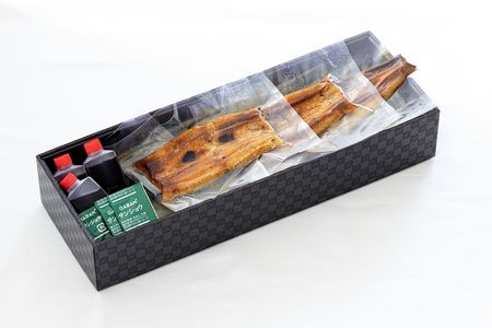 うなぎ ひつまぶし セット 鰻 ウナギ 蒲焼 だし汁 グルメ 贈り物 ギフト 1/2尾×3 出汁 140cc×3 タレ 山椒 三島市 静岡県