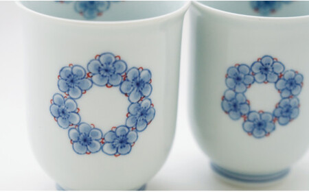 しん窯 青花 染錦梅文反り組湯呑 有田焼 湯呑み ゆのみ カップ 2個 セット ギフト 贈答 35000円 3.5万円 A35-538