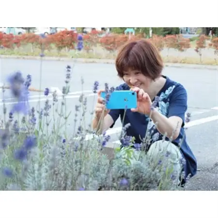 「PHOTO NATUMI」～私が見つけた 御代田の小さな風景たち～　(写真8枚、フォトスタンド付)_雑貨   _【1261765】