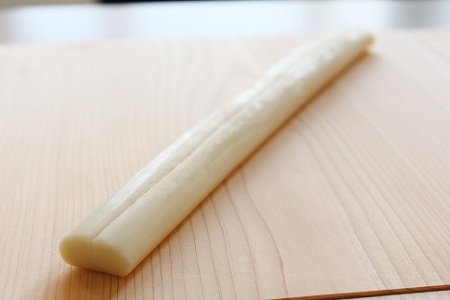 【京丹波のチーズ】 さけるチーズ ロングタイプ 3本セット 道の駅で大人気のチーズ 国産 生乳 ナチュラル チーズ モッツァレラチーズ おつまみ 料理 サラダ ご当地グルメ お取り寄せ 京都 丹波 京丹波町 [010MS004]
