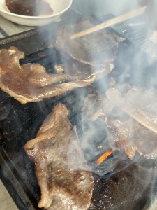 高評価5.0 北海道 十勝エゾ鹿肉 焼肉セット 1300g 5種類 冷凍 小分け ジビエ ヘルシー 高タンパク質 筋トレ 野生鹿 シカ しか 味付き 焼くだけ BBQ 焼肉
