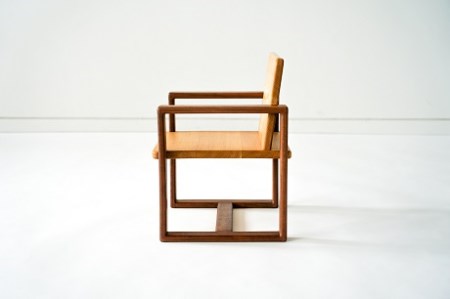 東10号工房「liten stol」