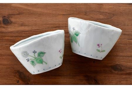 【波佐見焼】山紫陽花長角皿 プレート おしゃれな彫入りカップ 湯呑み 2個組 食器 皿 【藍水】 [GB30]  波佐見焼