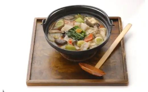 【一万円札発行記念】煮ぼうとう＆漬物3点セット　【11218-0271】