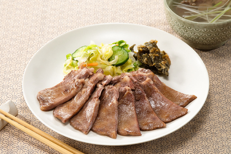 うまいものセット 仙台牛カルビ 豚ロース味噌漬け 厚切り牛タン [からくわ精肉店 宮城県 気仙沼市 20564057]