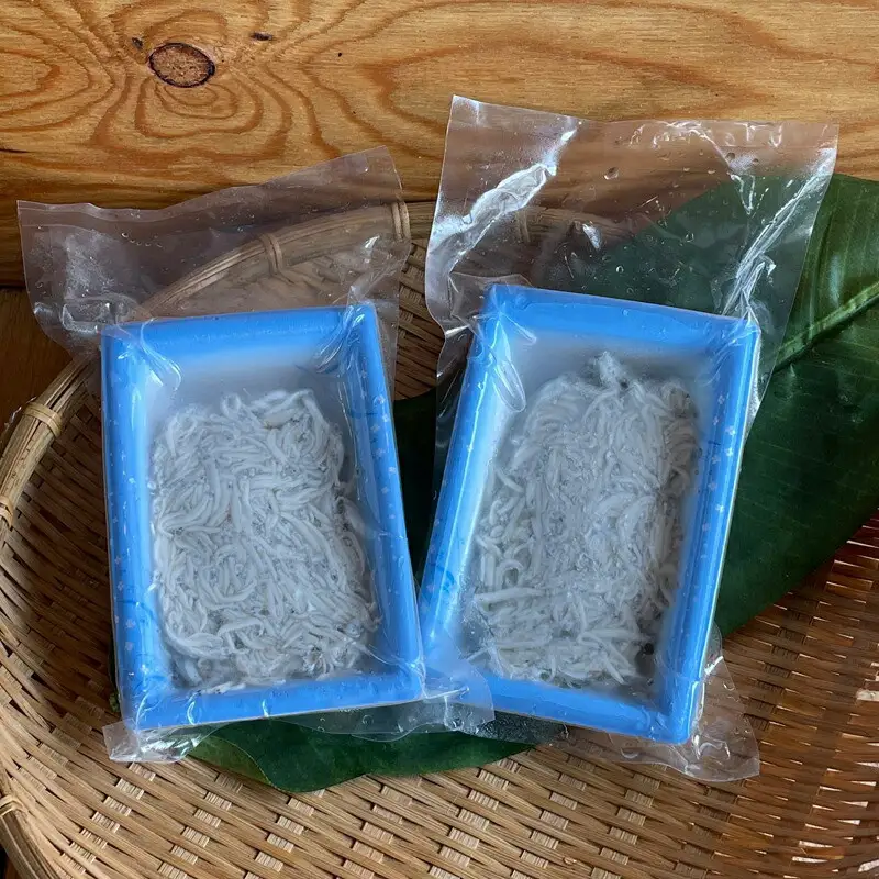 超鮮度！朝どれ 生しらす 小 2パック【凍眠凍結使用】【 惣菜 お刺身 生食 日本酒 焼酎 お取り寄せ 希少部位 御中元 お中元 お歳暮 父の日 母の日 贈り物 しらす しらす】【家庭用 自宅用 贈答品 贈答用 ギフト 神奈川県 小田原市 】