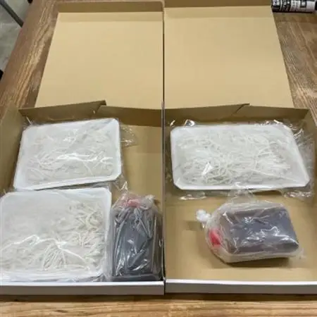 手打そばかみやま　冷凍生そば　7合_麺 そば  ソバ 蕎麦  調味料   _【配送不可地域：離島】【1260553】