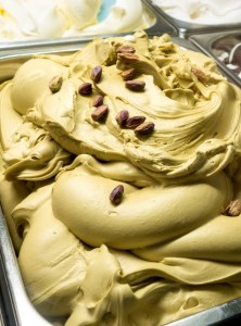 【ピスタチオ】ノルディックファーム・アイスクリーム ( ふるさと納税 アイスクリーム ピスタチオ 濃厚 スイーツ デザート 北海道 遠軽町 ノルディックファーム ) en01-00083