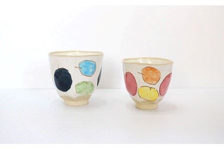 【陶器市特集】【波佐見焼】りんご（ 茶碗 ・ 湯呑 ）4点セット 食器 皿 【陶芸ゆたか】 [VA91]  波佐見焼