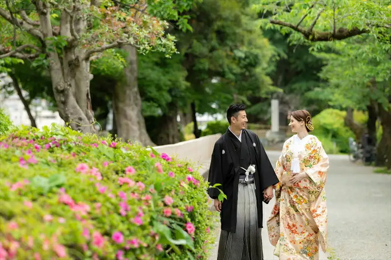 小田原城フォトウェディング（60分撮影・衣装・美容・写真データ付き）【小田原 出張撮影 60分 撮影データ 写真データ 写真 カメラマン 同行撮影 時間内撮影し放題　小田原城 結婚 結婚写真 神奈川県 小田原市 ウェディング ウェディング】