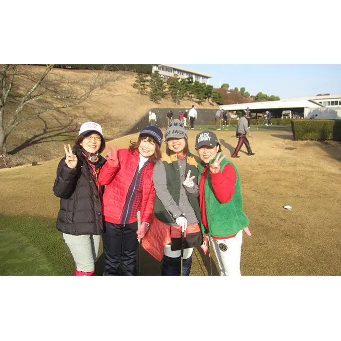 【PGAプロが直接指導】青谷ゴルフガーデン スクールレッスン（球代込・無料貸クラブ有）5回分 ｜ゴルフ場 関西 大阪 柏原 おすすめ お得 利用券 チケット レッスン 初心者歓迎 本格的 プロ