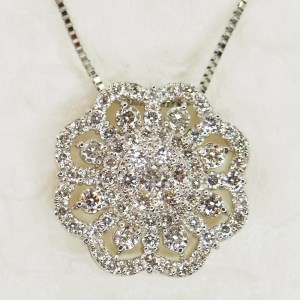 プラチナ 1.0ctダイヤモンド　シンメトリーペンダントネックレス HH018746