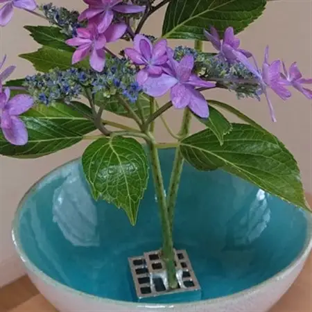 【RR】BW Flower clasp　錫花留め　はかた錫スタジオの錫_雑貨     装飾品・工芸品   _【1279321】