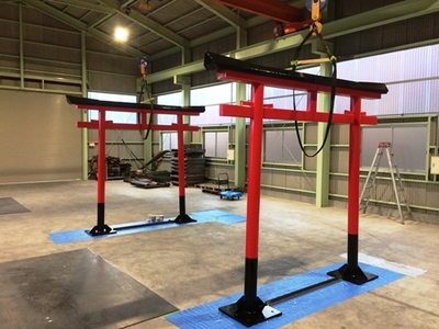 鋼製大鳥居 間口(約)幅7.5ｍ×間口(約)高さ7.0ｍ／植平工業 200年 耐久 オプション 施工 神紋 神額 銘板 亀腹石 しめ縄 奈良県 宇陀市