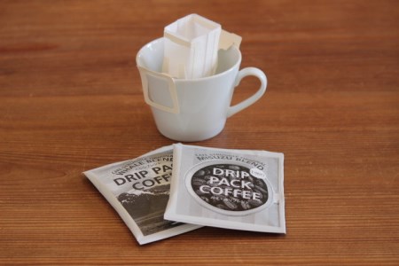 (1051)自家焙煎珈琲　オリジナル　豆　ドリップパック　詰め合わせ（中煎り豆200ｇ、ドリップパック16個）