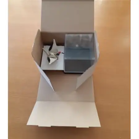 陶器　丹頂鶴　1羽_雑貨・日用品  家具・インテリア   装飾品・工芸品  陶器・漆器 _【1283708】