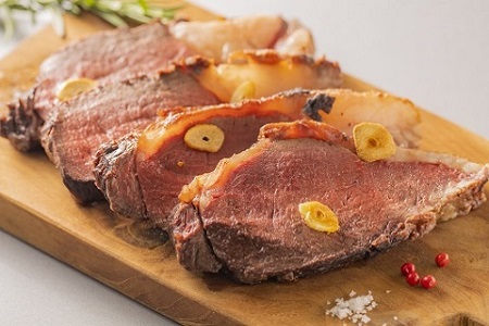 鶴居村  鹿肉 エゾシカ 背ロース肉ブロック　400g×1パック ( ベニソン エゾシカ  エゾシカ肉 背ローズ肉 シカ肉 エゾ鹿 無添加 人気 プレゼント 贈り物 お歳暮 高品質 冷凍 真空 未楽来工房 HACCP認証  お肉 肉 ジビエ ステーキ 北海道 ふるさと納税 ふるなび  ）